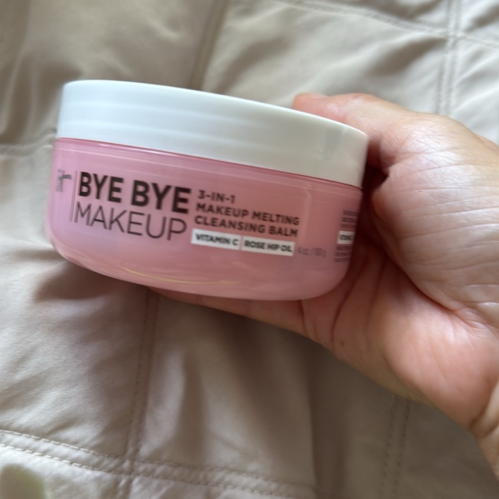 IT Cosmetics Bye Bye Makeup 3-in-1 Cleansing Balm